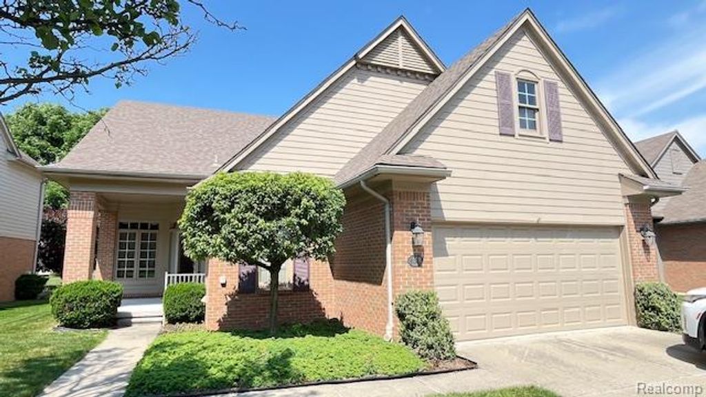 43573 E Perignon Drive, Sterling Heights, MI 48314