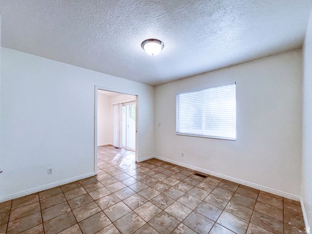 527 W 1450 N, Orem, UT 84057