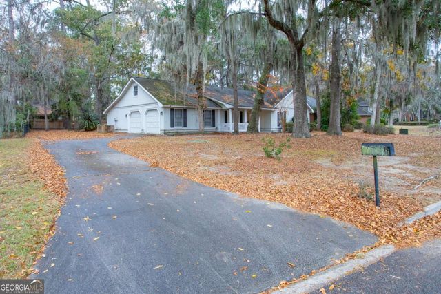 15 Sherborne Road, Savannah, GA 31419