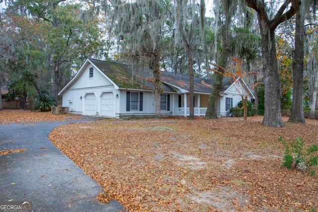 15 Sherborne Road, Savannah, GA 31419