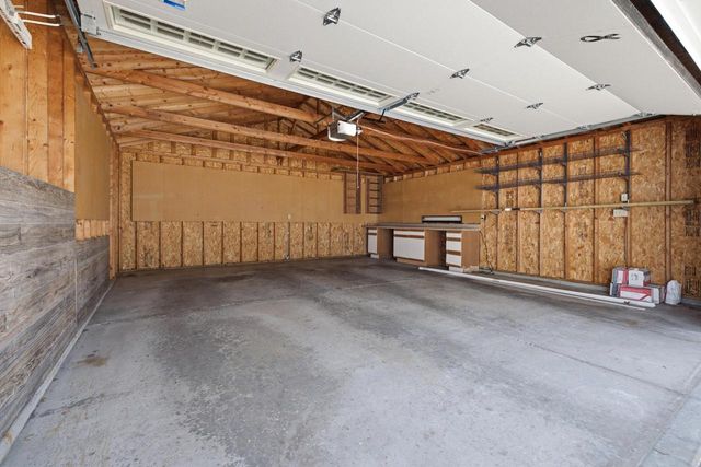 7207 45th AVENUE, Kenosha, WI 53142