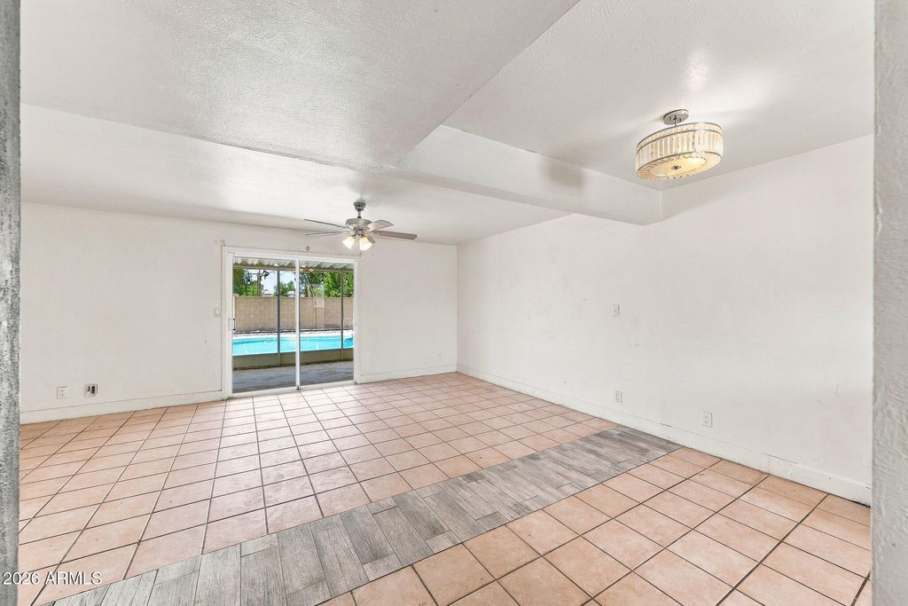 1831 W 3RD Place, Mesa, AZ 85201 — photo 4