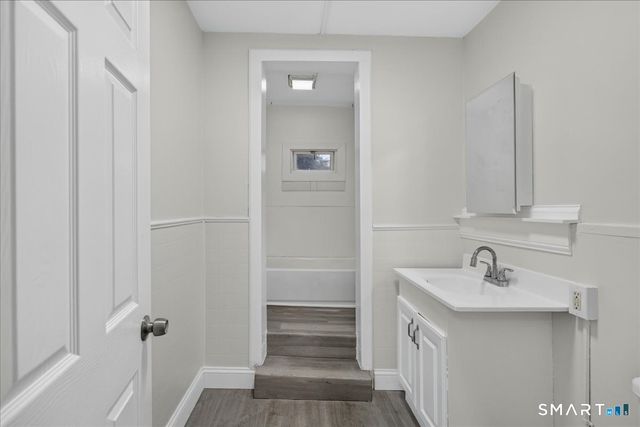 56 Bond Street, Hartford, CT 06114