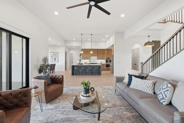 42 E Shafer View Drive, Meridian, ID 83642