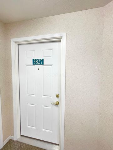 3827 Carberry Drive, Dublin, OH 43016