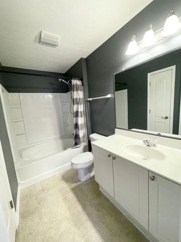 3827 Carberry Drive, Dublin, OH 43016