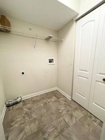 3827 Carberry Drive, Dublin, OH 43016