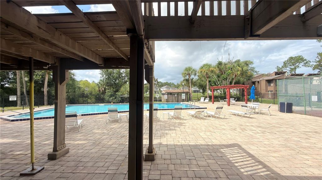 Image 26 of property listing at 5304 INDIAN CREEK DRIVE D03, Orlando, FL 32811