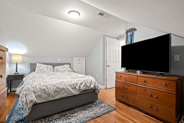62 Tennyson Street, Worcester, MA 01610