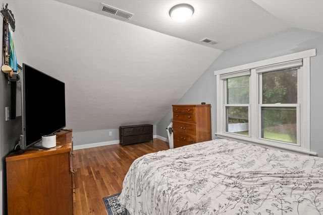 62 Tennyson Street, Worcester, MA 01610