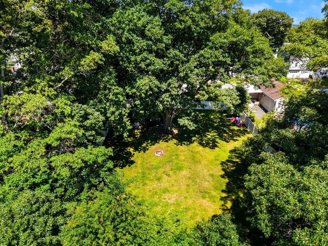 62 Tennyson Street, Worcester, MA 01610