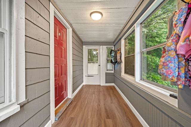 62 Tennyson Street, Worcester, MA 01610
