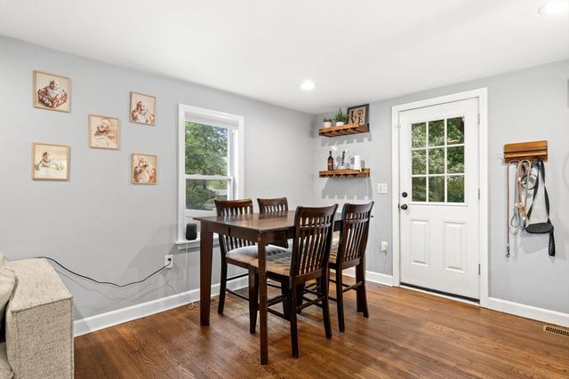 62 Tennyson Street, Worcester, MA 01610