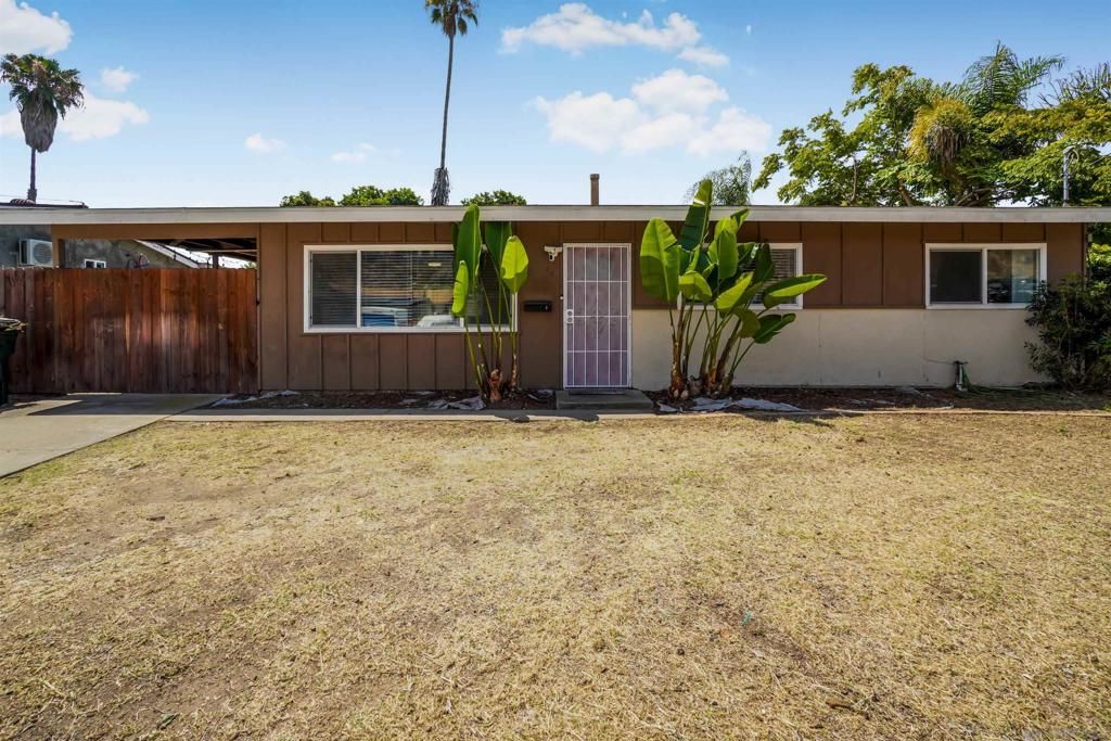 Image 1 of property listing at 152 E Oxford Street, Chula Vista, CA 91911