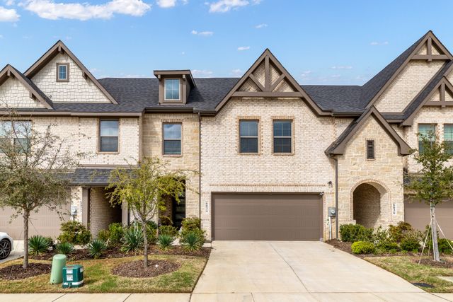 6834 Neals Way, Arlington, TX 76001