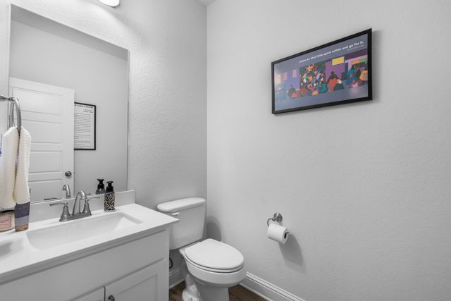 6834 Neals Way, Arlington, TX 76001