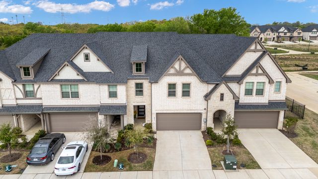 6834 Neals Way, Arlington, TX 76001