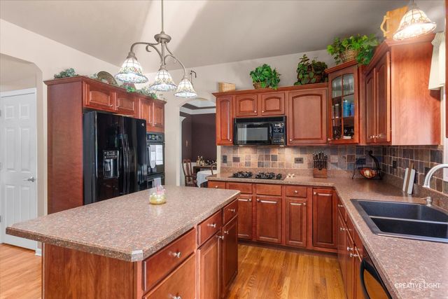 1138 Grace Drive, Yorkville, IL 60560