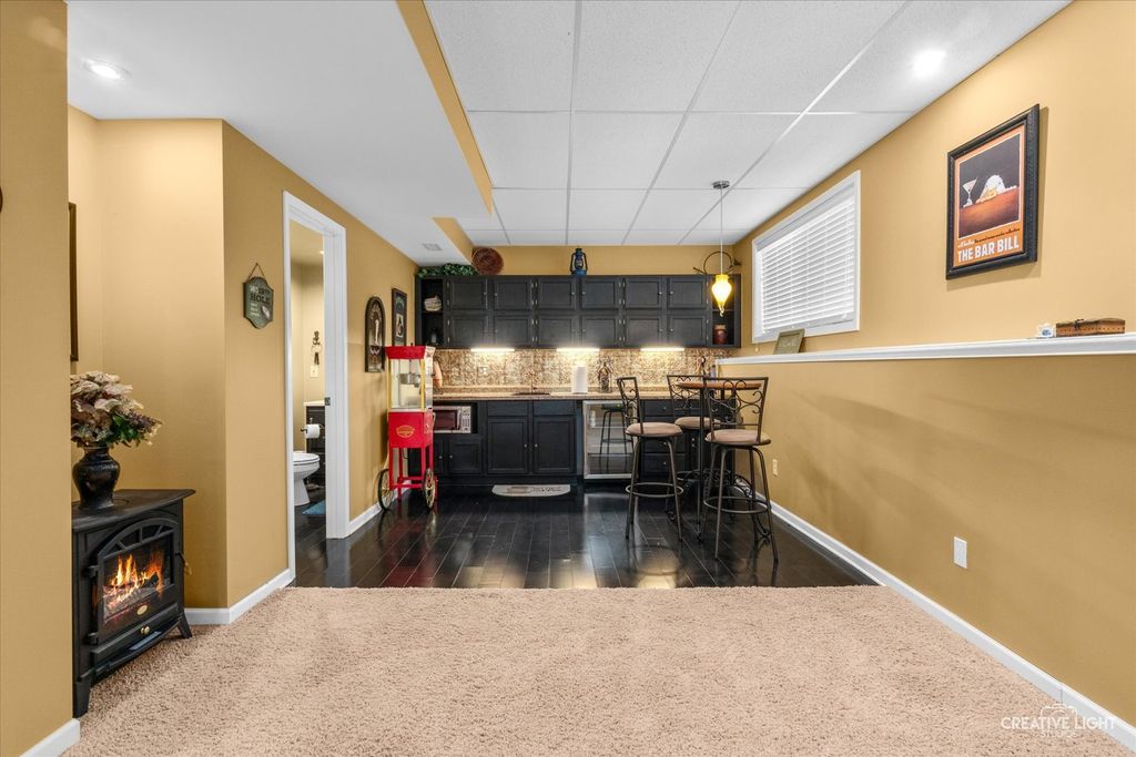 Image 32 of property listing at 1138 Grace Drive, Yorkville, IL 60560