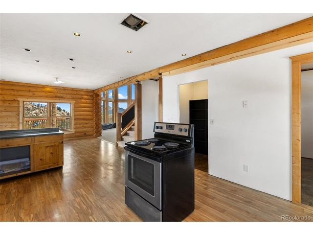 392 Brooks Ln, Woodland Park, CO 80863