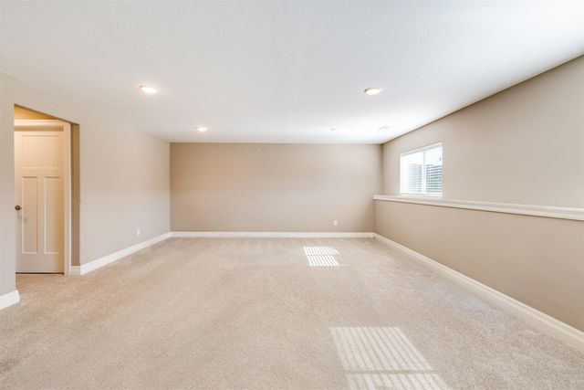 5130 N Athenian Ct, Wichita, KS 67204