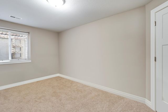 5130 N Athenian Ct, Wichita, KS 67204