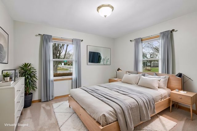 1914 Holton Street, Roseville, MN 55113