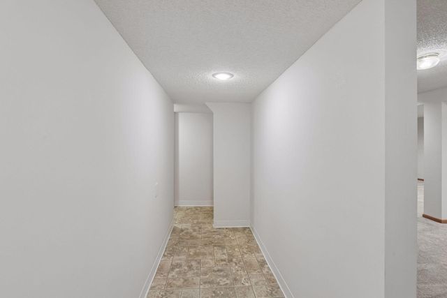 1914 Holton Street, Roseville, MN 55113