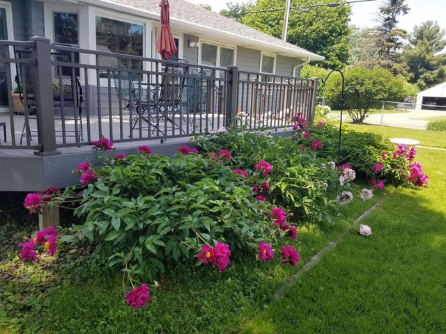 1914 Holton Street, Roseville, MN 55113