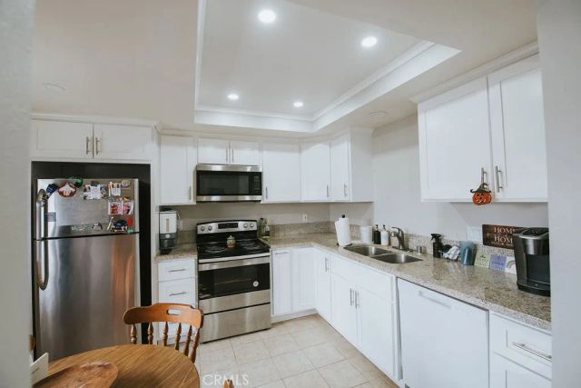 1554 Border Avenue G, Corona, CA 92882