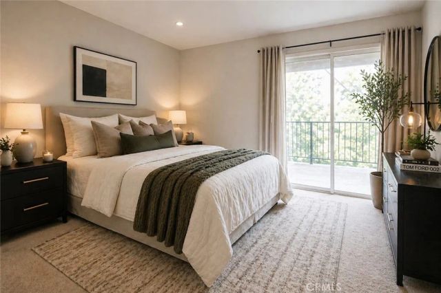 1554 Border Avenue G, Corona, CA 92882