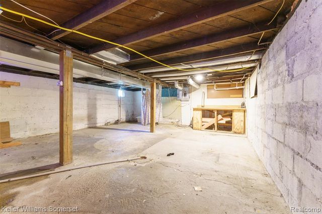 7244 Ford Avenue, Warren, MI 48091