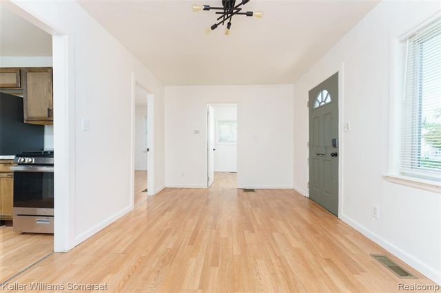 7244 Ford Avenue, Warren, MI 48091