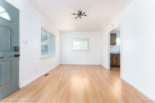 7244 Ford Avenue, Warren, MI 48091