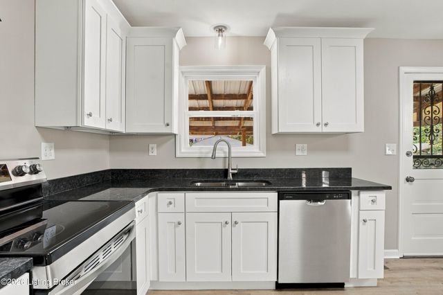2200 S Shelby St, Louisville, KY 40217
