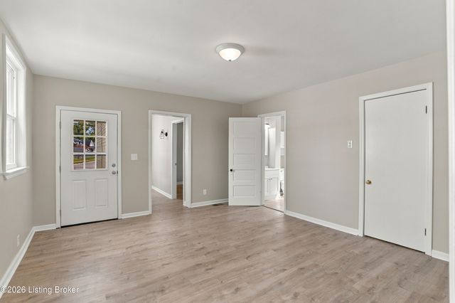 2200 S Shelby St, Louisville, KY 40217