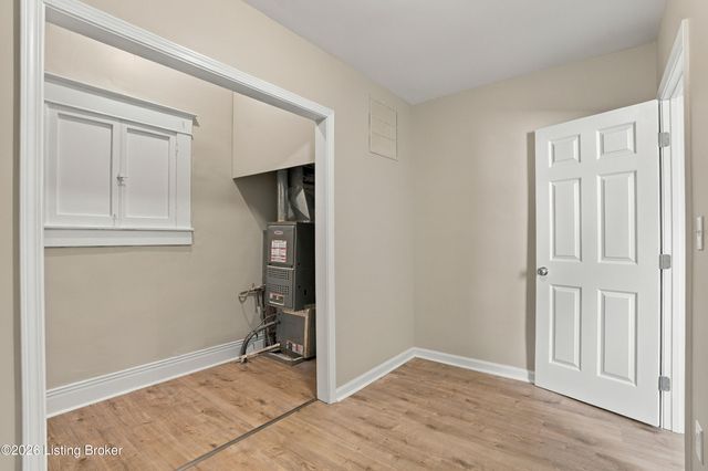 2200 S Shelby St, Louisville, KY 40217