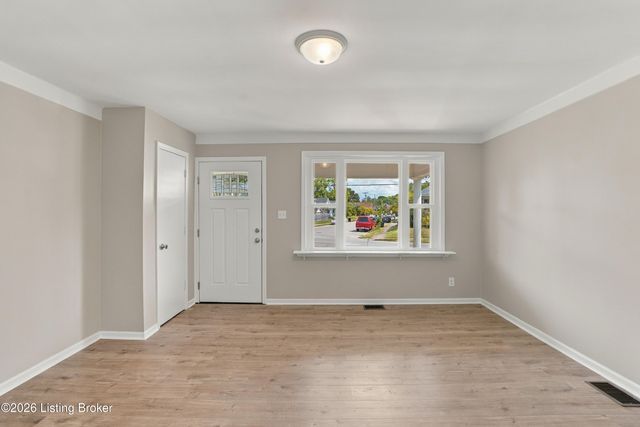 2200 S Shelby St, Louisville, KY 40217