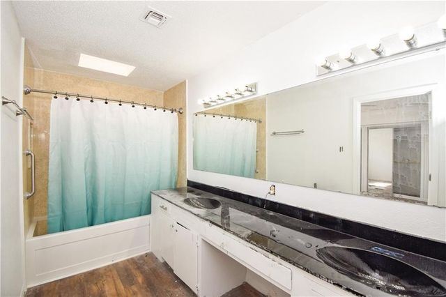 4410 Hebert Lane, Corpus Christi, TX 78413