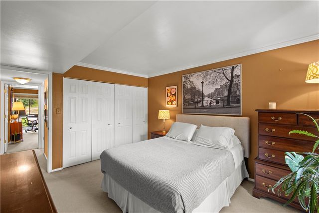 2034 Swallow Hill Road 307, Scott Twp, PA 15220