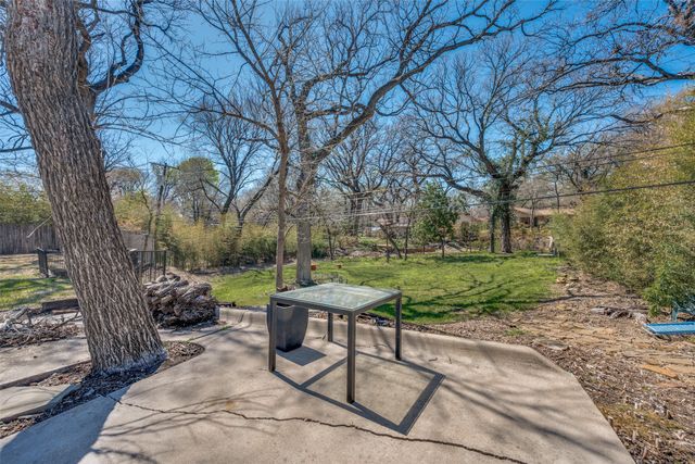 4316 Springbranch Drive, Benbrook, TX 76116