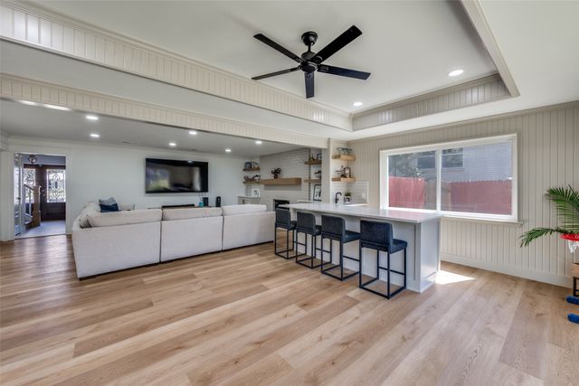 4316 Springbranch Drive, Benbrook, TX 76116