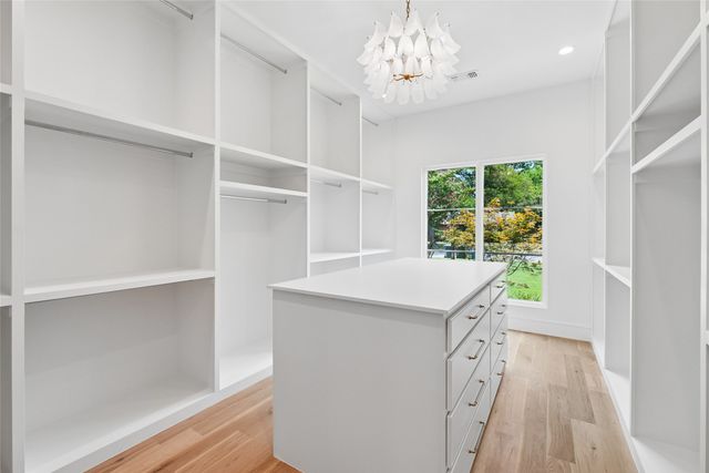 6923 Robin Road, Dallas, TX 75209