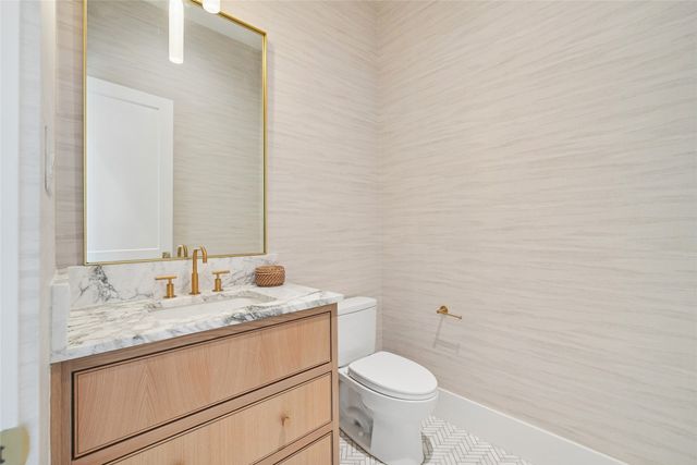 6923 Robin Road, Dallas, TX 75209