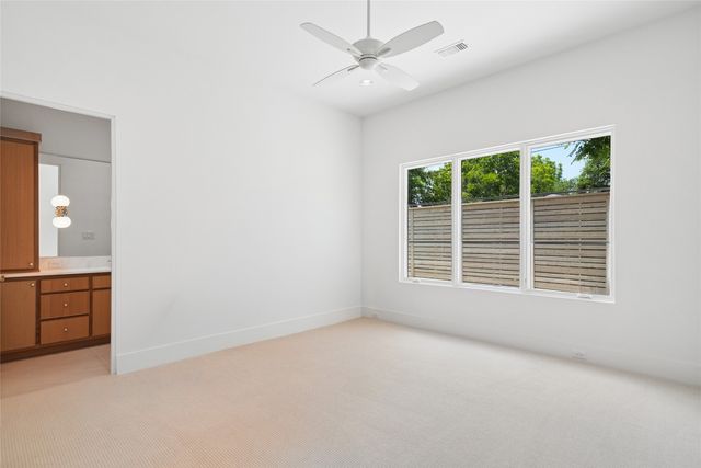 6923 Robin Road, Dallas, TX 75209