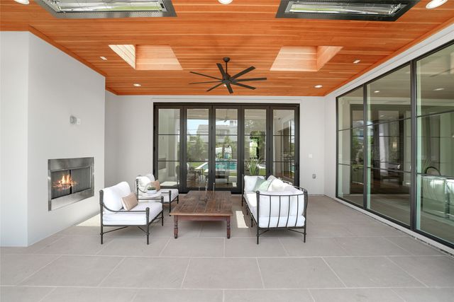 6923 Robin Road, Dallas, TX 75209