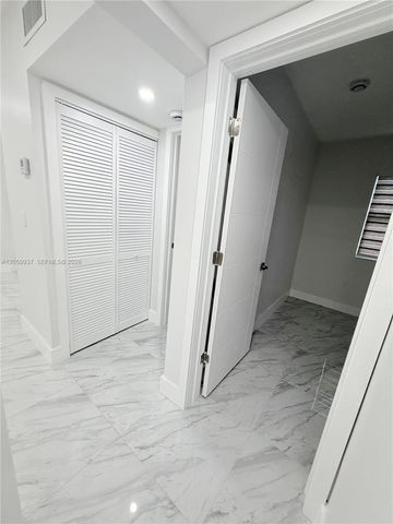3390 NW 50th St 3390, Miami, FL 33142
