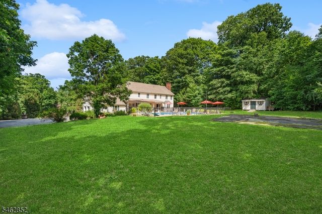 8 Alpine Ridge Rd, West Milford Twp., NJ 07480