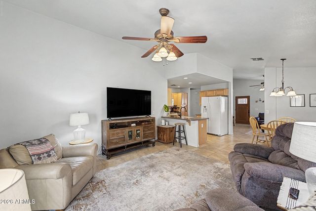 8661 E CRESCENT Avenue, Mesa, AZ 85208