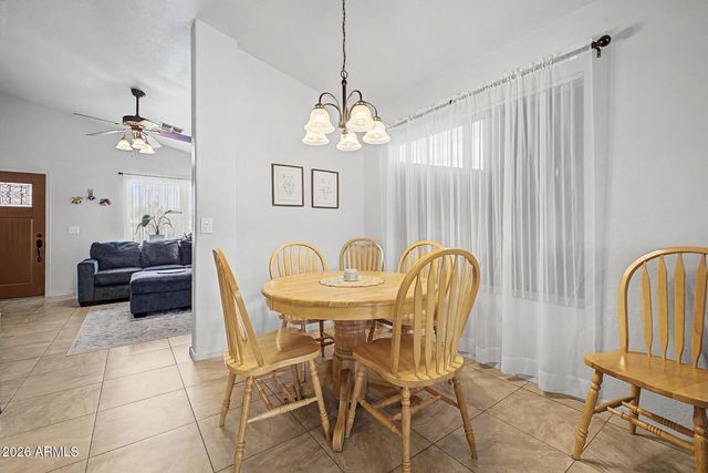 8661 E CRESCENT Avenue, Mesa, AZ 85208